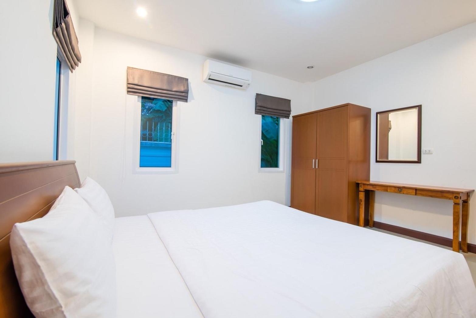 The Legacy Huahin Pool Villa Buitenkant foto