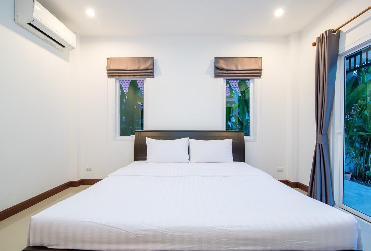 The Legacy Huahin Pool Villa Buitenkant foto