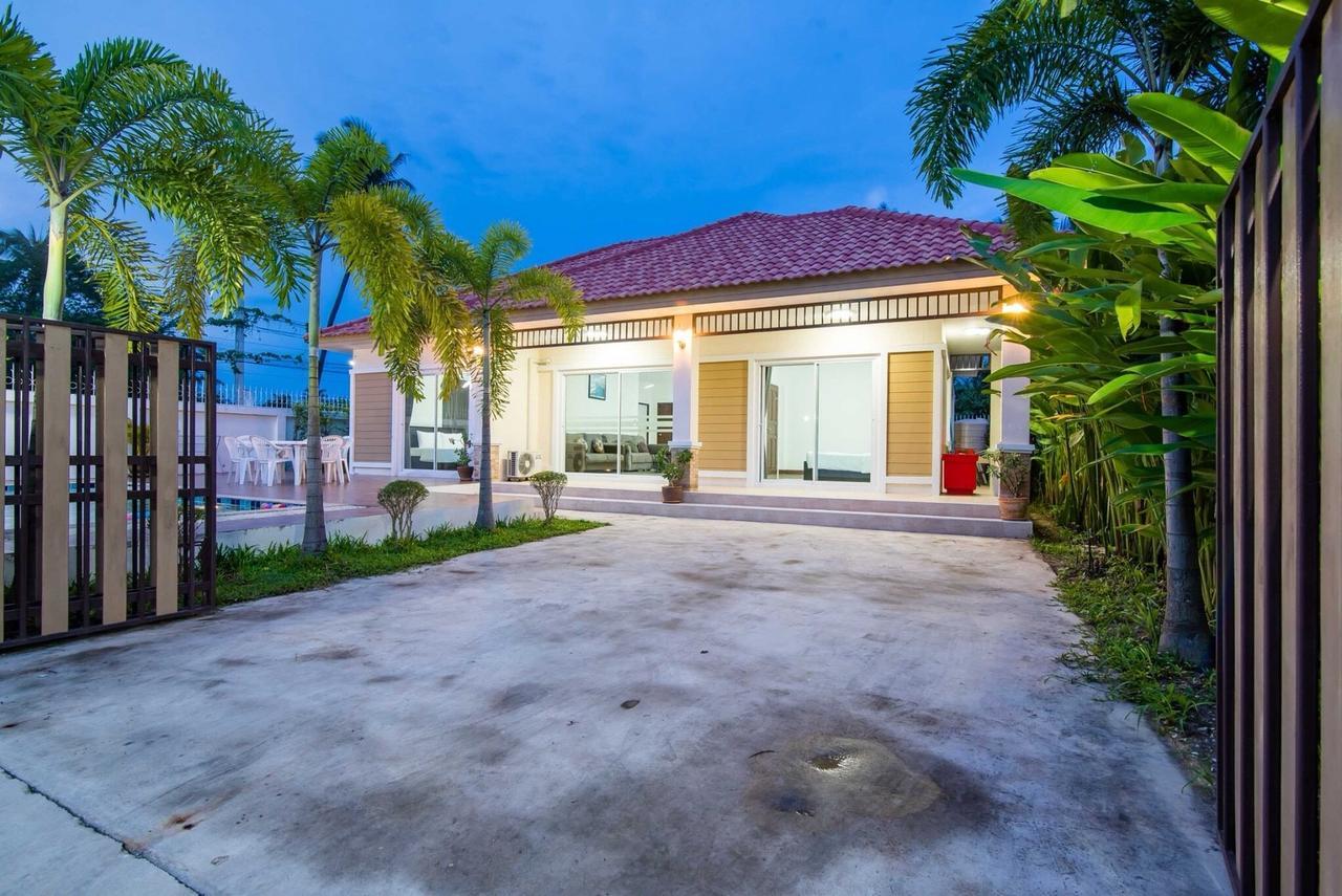 The Legacy Huahin Pool Villa Buitenkant foto